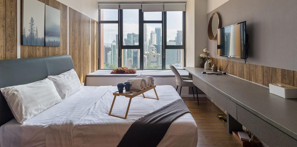 Ceylonz Suite KLCC Travelet Room Type - Premium Studio Suite