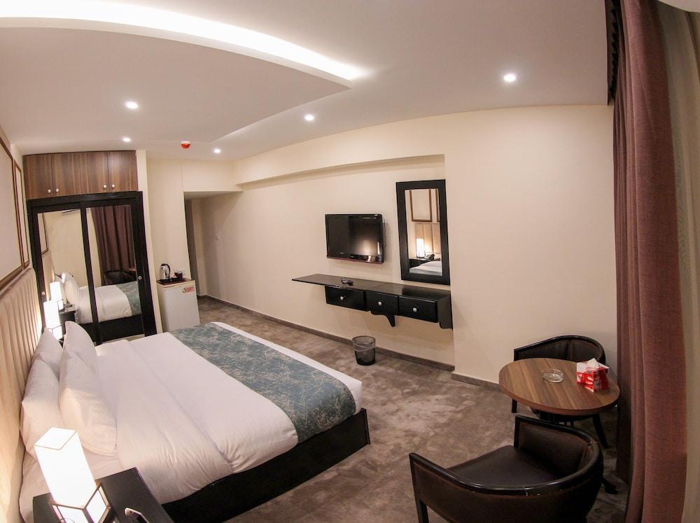 POST boutique Hotel Room Type - Deluxe Double or Twin Room