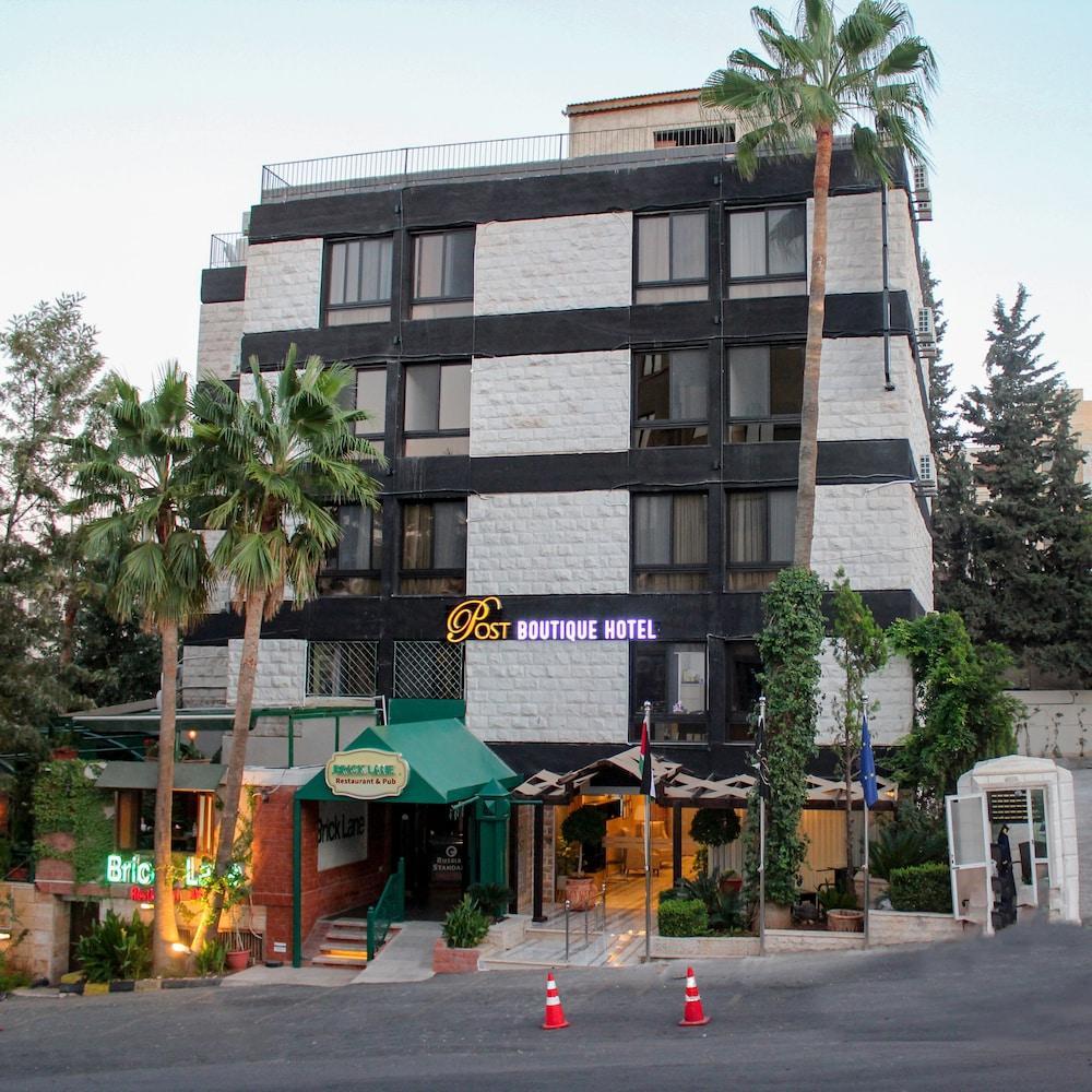POST boutique Hotel - Tap to explore photos