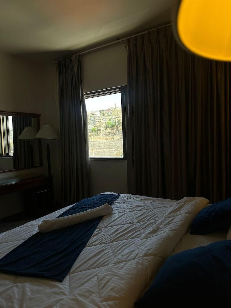 Amman Pasha Hotel DOWNTOWN - Tap to explore photos
