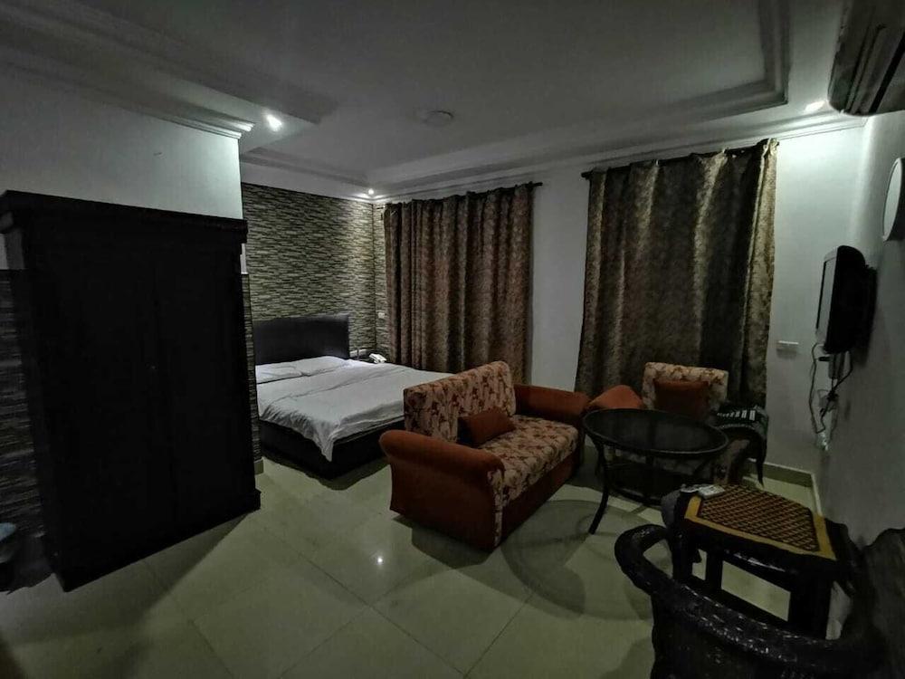 AlFyyad Hotel Room Type - Studio