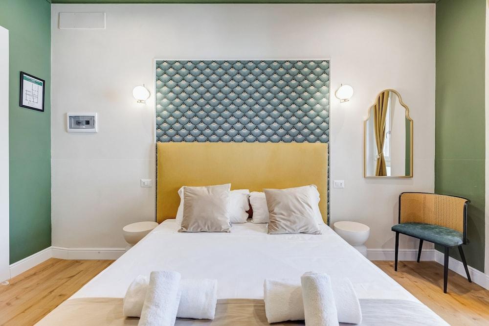COLLINA 24 SUITES - close to VIA VENETO Room Type - Comfort Room