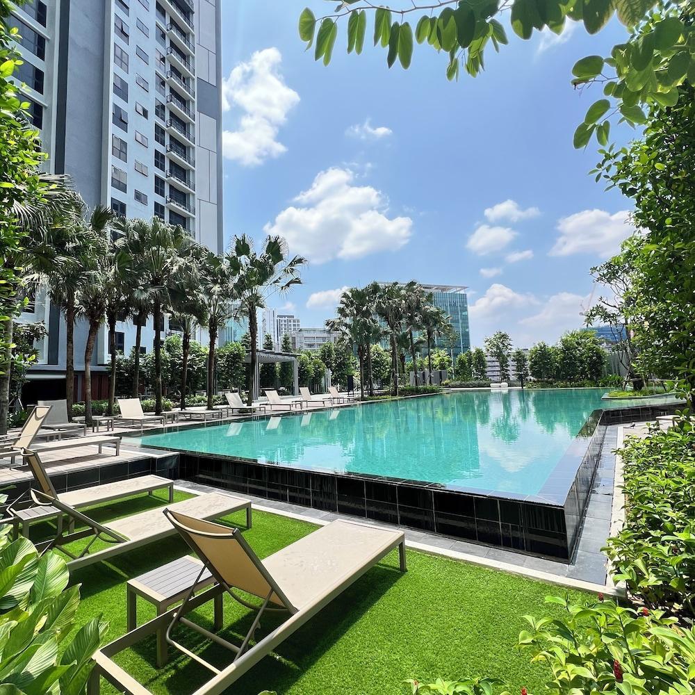 Agile Bukit Bintang TRX by Dormeo Destinations