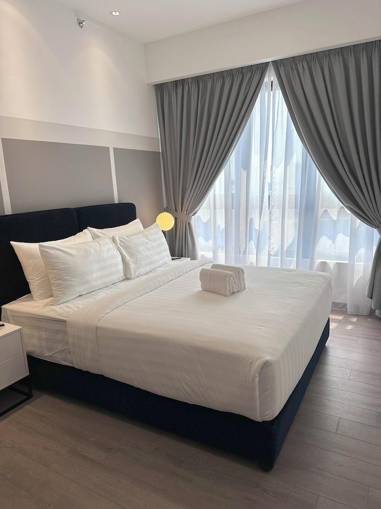 Agile Bukit Bintang TRX by Dormeo Destinations Room Type - Deluxe Suite, 2 Bedrooms, 2 Bathrooms Agile Bukit Bintang TRX by Dormeo Destinations Room Type - Deluxe Suite, 2 Bedrooms, 2 Bathrooms
