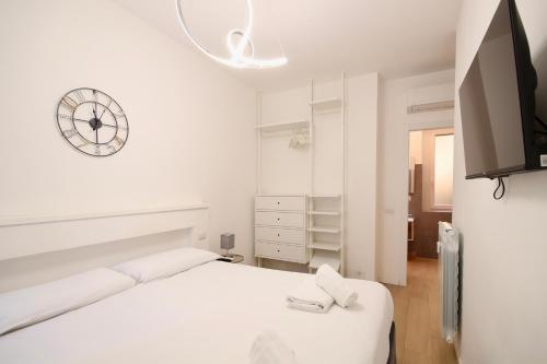 Live Doria Luxury Apartment - Tap to explore photos