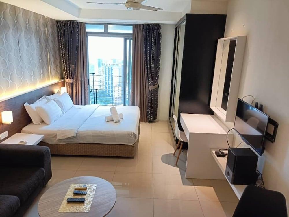 Taragon Time Service Apartment - Tap to explore photos