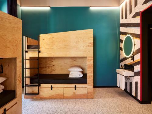 Jo&Joe Roma Room Type - Bed in 6-Bed Male Dormitory Room