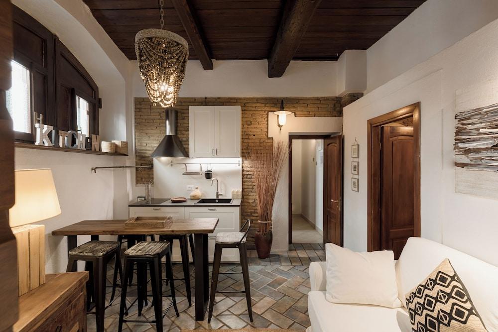 Grottino Love Luxury