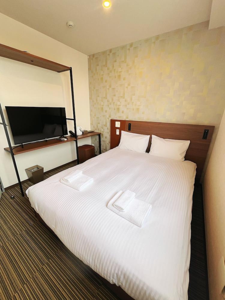 Nplus HOTEL Tokyo Nihonbashi Room Type - Business Double Room, Private Bathroom, Tower