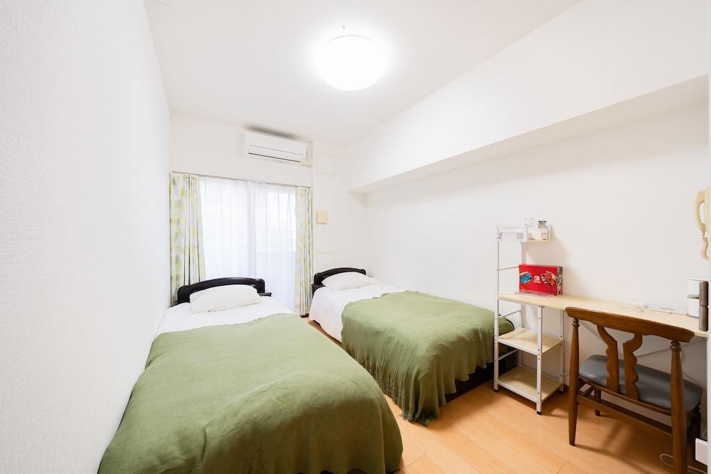 Plat House Shin Okubo