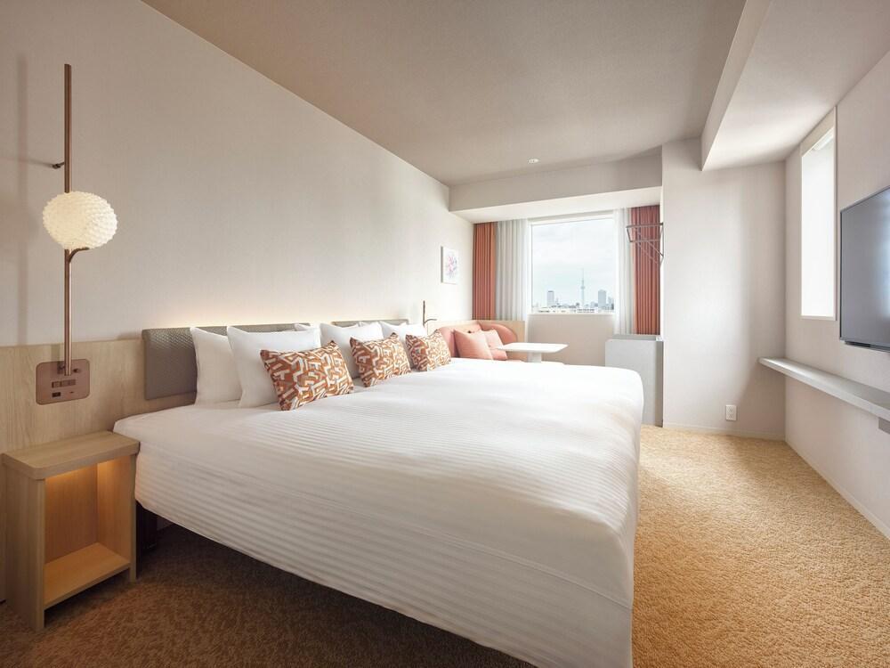 Mitsui Garden Hotel Ginza Tsukiji Room Type - Superior , 1 bed WideKing (246cm) Mitsui Garden Hotel Ginza Tsukiji Room Type - Superior , 1 bed WideKing (246cm)