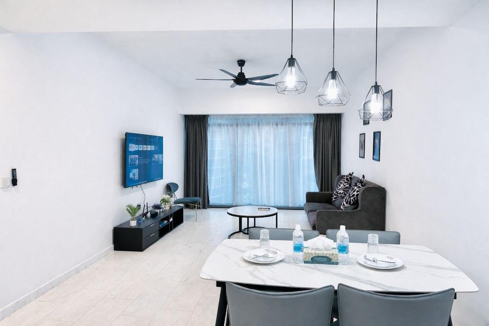 Eaton Residences KLCC by Luna Room Type - Standard Room, 1 Bedroom