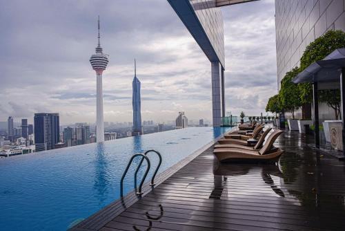 Luxury Suites at Platinum KLCC - Tap to explore photos