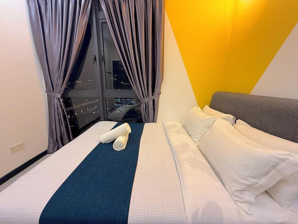 Neu Suites By Serenity Vacation Homes Room Type - Exclusive Apartment, 2 Bedrooms, Refrigerator, City View