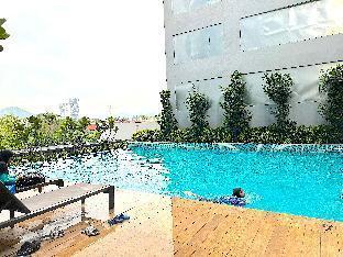 Neu Suites By Serenity Vacation Homes - Tap to explore photos