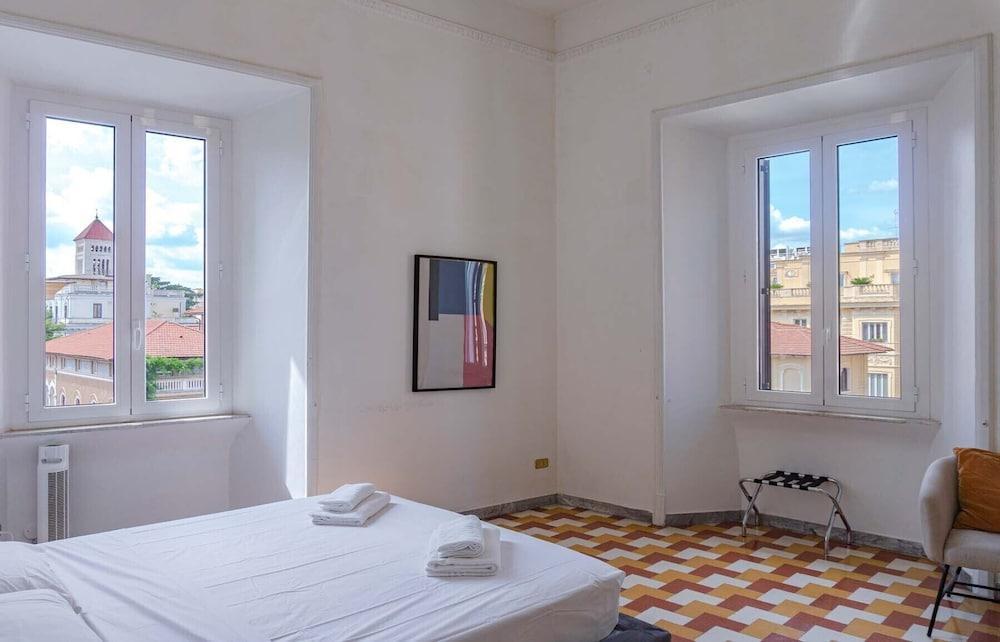 Villa Borghese Large Apartment Room Type - Classic Apartment, 4 Bedrooms, Non Smoking, City View Villa Borghese Large Apartment Room Type - Classic Apartment, 4 Bedrooms, Non Smoking, City View