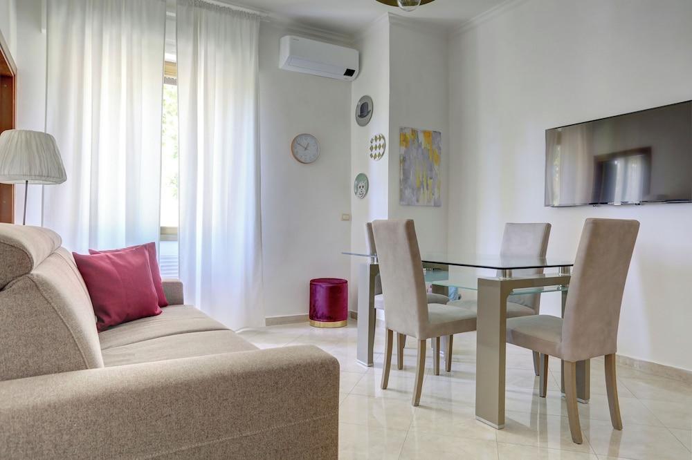 Vatican Apt Doria 64 Room Type - Apartment Vatican Apt Doria 64 Room Type - Apartment