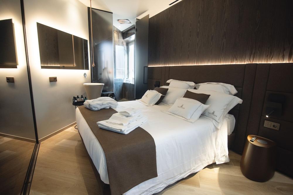 Tritone Luxury Suites Fontana di Trevi Room Type - Quirinale - Elite Room