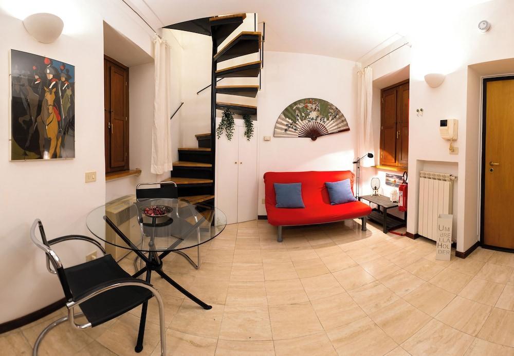 Navona Romantic House Room Type - Apartment, 1 Queen Bed, Non Smoking, Kitchenette