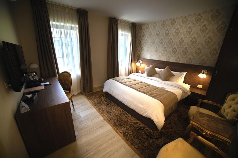 Khan Khediwe Hotel Room Type - Superior Double Room