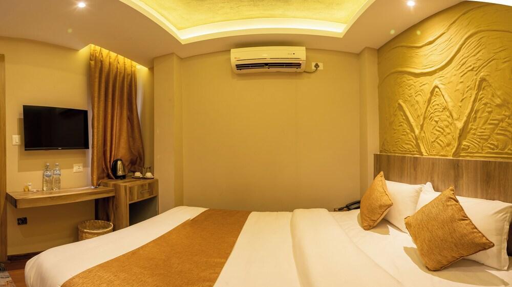 Divya Boutique Inn Room Type - Standard Double Room