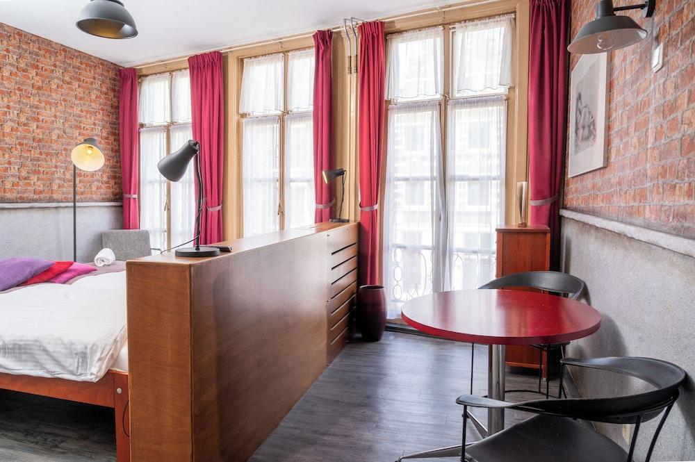Hotel & bar Royal taste Amsterdam Room Type - Superior Double Room