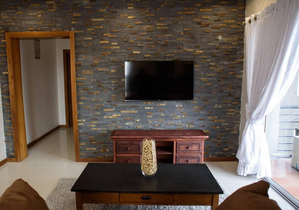 Bridge Apartments Lagos Room Type - Deluxe Room