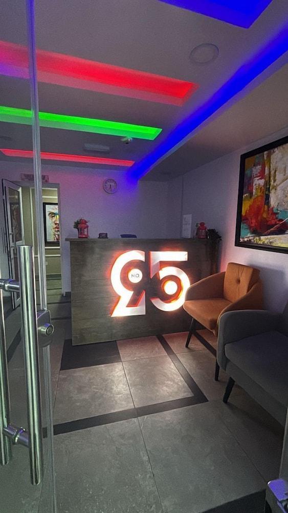 No 95 suites & Apartment