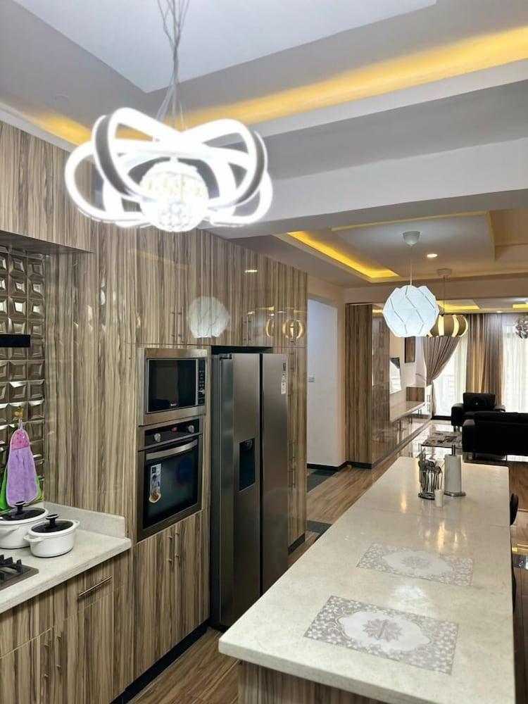 Nigus House Oniru Room Type - Luxury Apartment, Non Smoking, Ensuite Nigus House Oniru Room Type - Luxury Apartment, Non Smoking, Ensuite