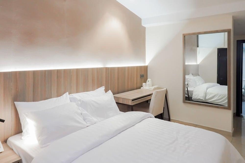 Lala's Lagos Boutique Hotel