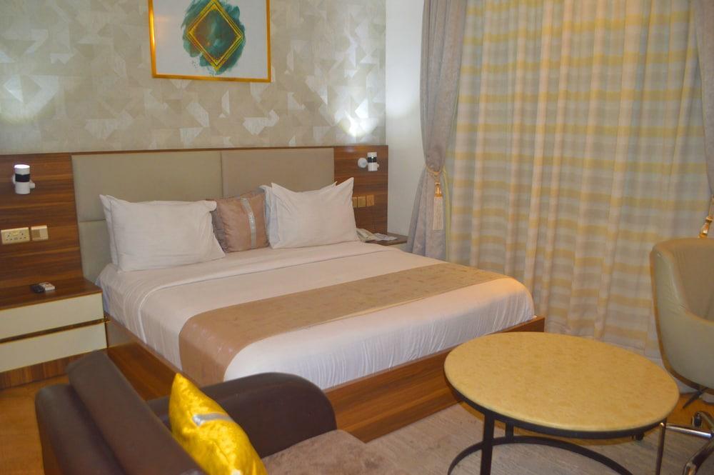 Caritas Inn Lekki Room Type - Deluxe Room