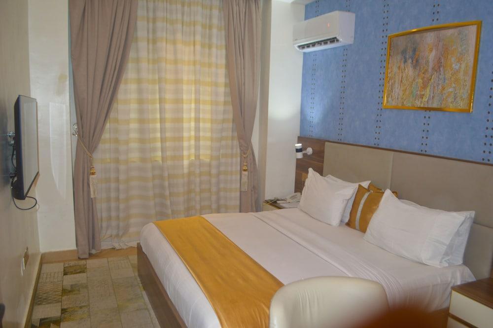Caritas Inn Lekki Room Type - Classic Room
