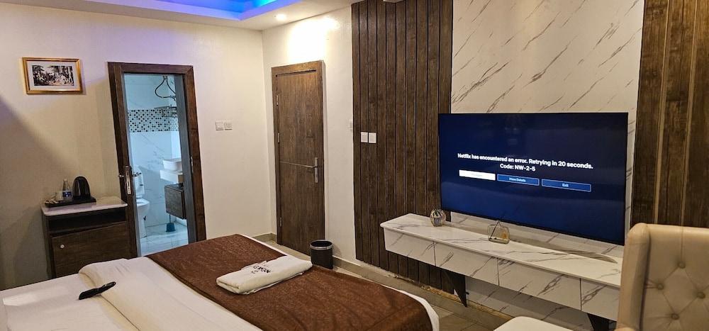 Presken Hotel Ikoyi - Tap to explore photos