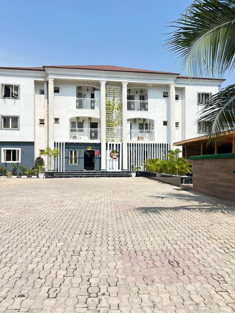 Presken Hotel Ikoyi - Tap to explore photos