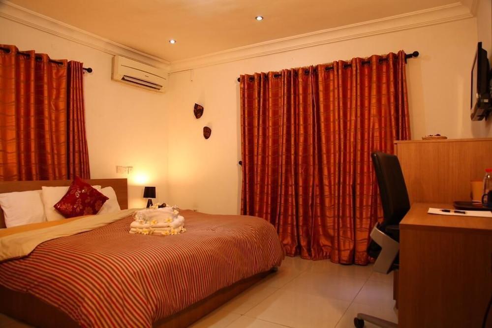 Lekki Suites - Tap to explore photos