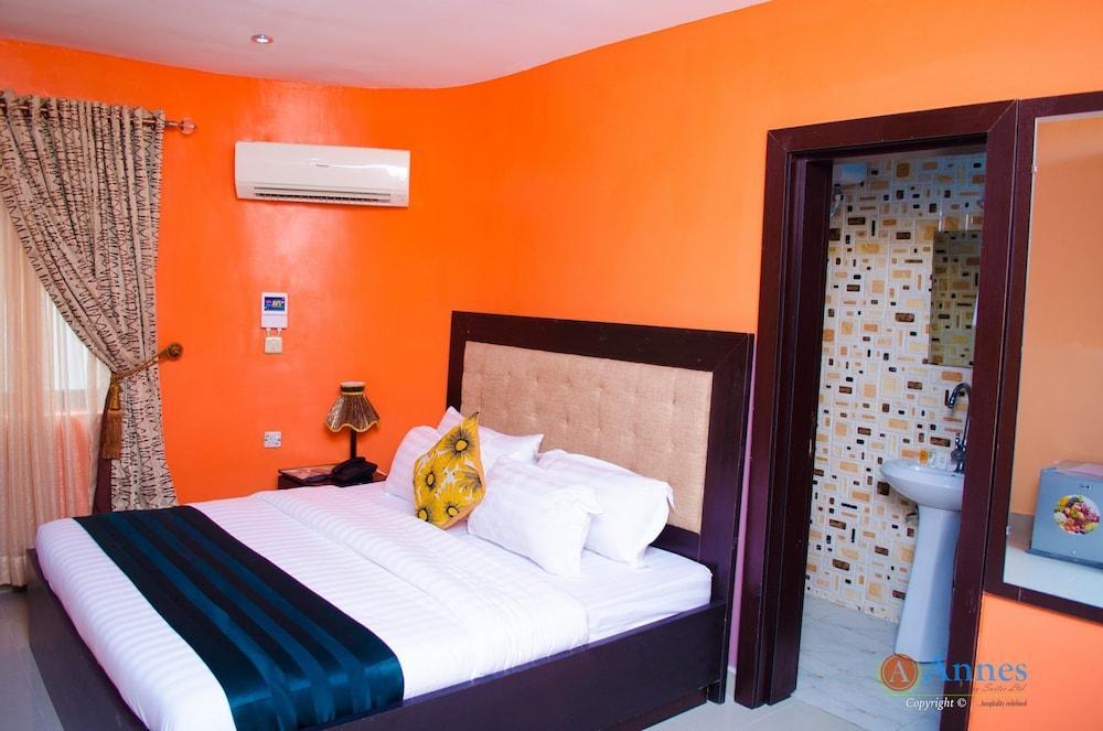 Annes luxury suites Room Type - Deluxe Room, Non Smoking, City View