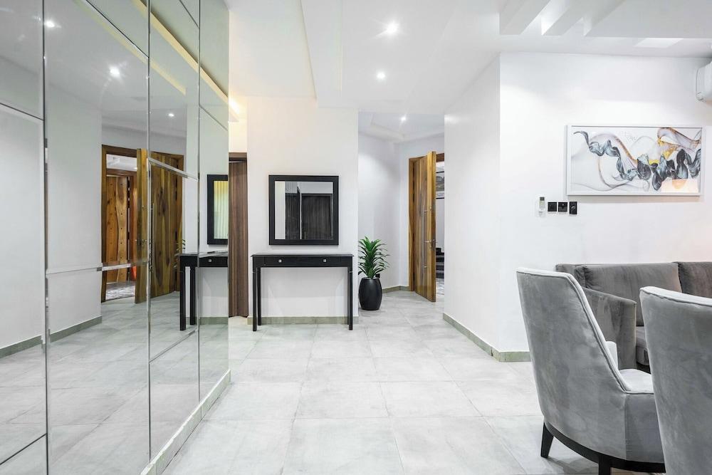 The Azaria Hotel & Apartments - Tap to explore photos