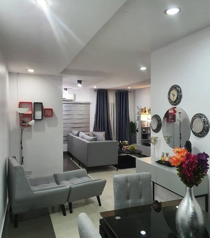 Marathon Hotel and Suites Room Type - Luxury Room