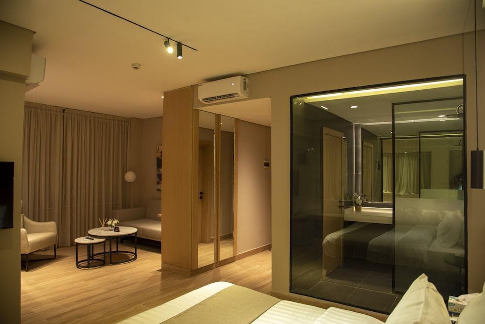 VERTIGO HOTEL Room Type - Executive Studio Suite