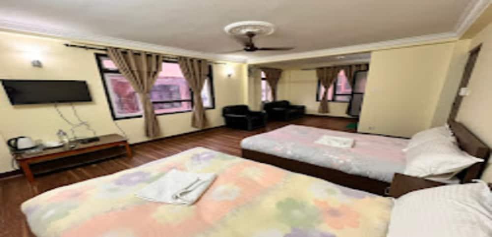 MeroStay 147 SaSa Home - Tap to explore photos