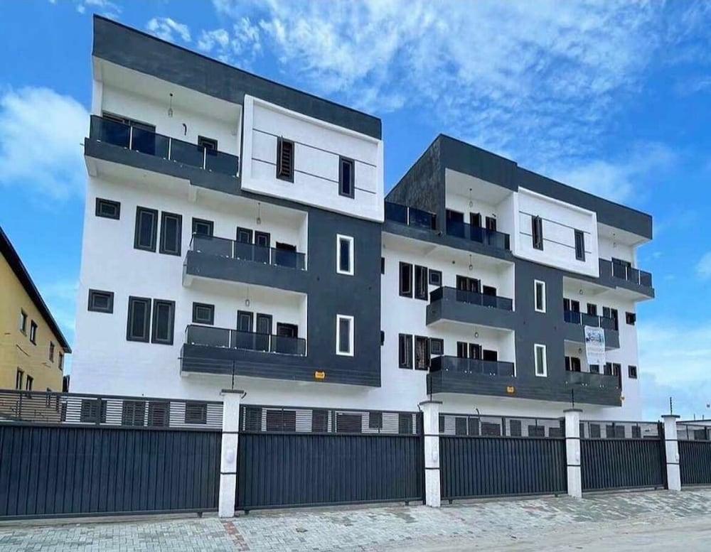 Kendot Apartment