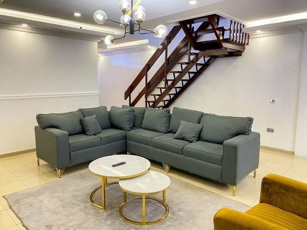 Deluxe Apartment Room Type - Luxury Apartment