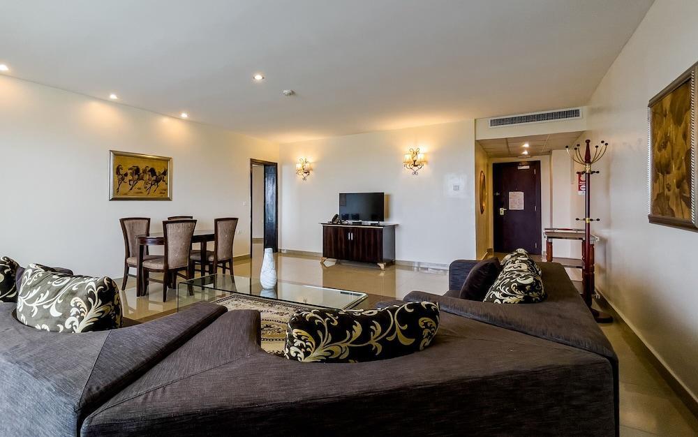 Black Diamond Hotel Room Type - Suite