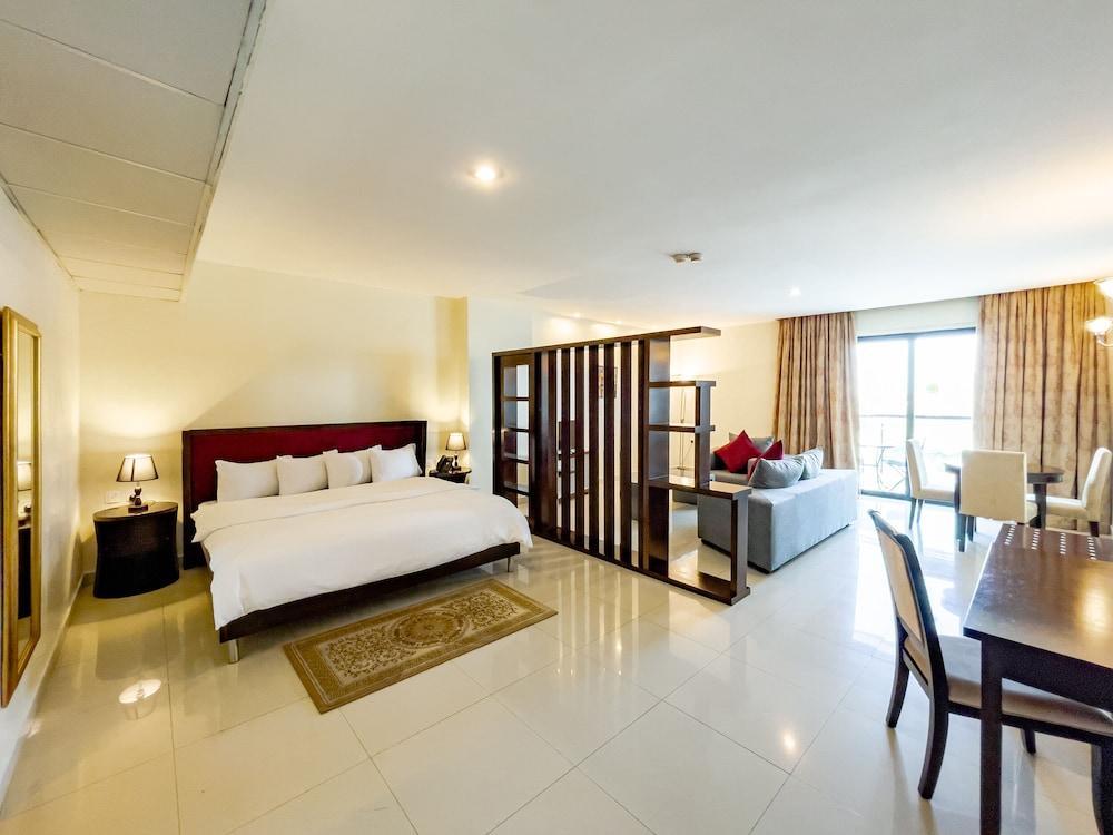 Black Diamond Hotel Room Type - Double or Twin Room