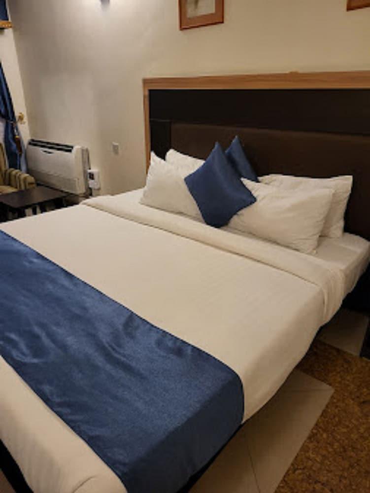BWC Hotel VI Lagos Room Type - Classic Room