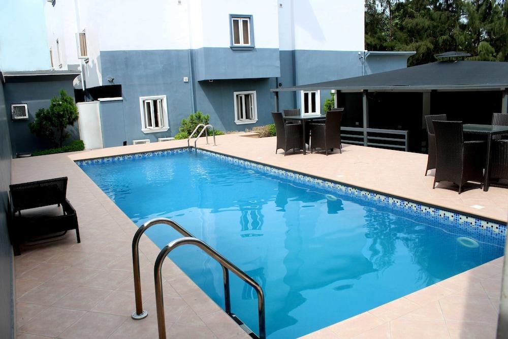 Axor Hotels And Suites