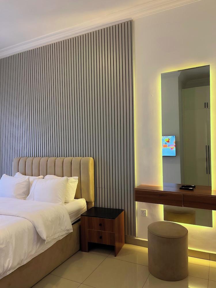 Jamari Residences Room Type - Deluxe Apartment, 3 Bedrooms, Private Bathroom Jamari Residences Room Type - Deluxe Apartment, 3 Bedrooms, Private Bathroom