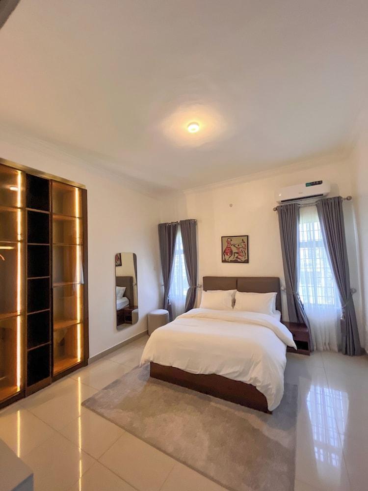 Jamari Residences Room Type - Deluxe Apartment, 3 Bedrooms, Private Bathroom