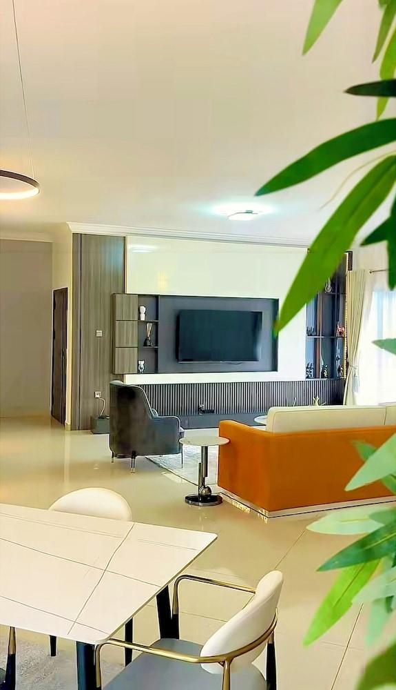 Jamari Residences Room Type - Luxury Penthouse, 2 Bedrooms, Private Bathroom Jamari Residences Room Type - Luxury Penthouse, 2 Bedrooms, Private Bathroom