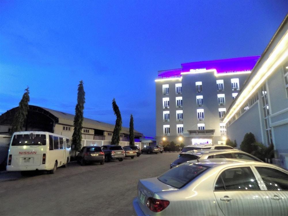 The Patron Hotel Suites Lekki - Tap to explore photos